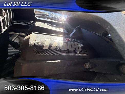 Used 2009 GMC Sierra 2500 SLT w/ Entertainment Package AWD/4WD image 63