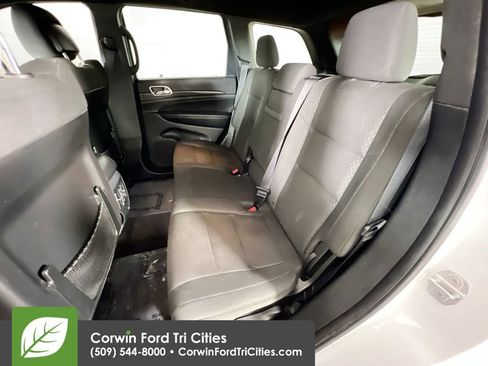Used 2018 Jeep Grand Cherokee Laredo AWD/4WD image 26