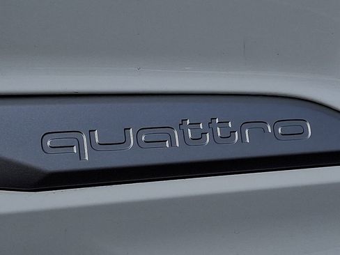 Used 2025 Audi Q7 3.0T Premium Plus image 34