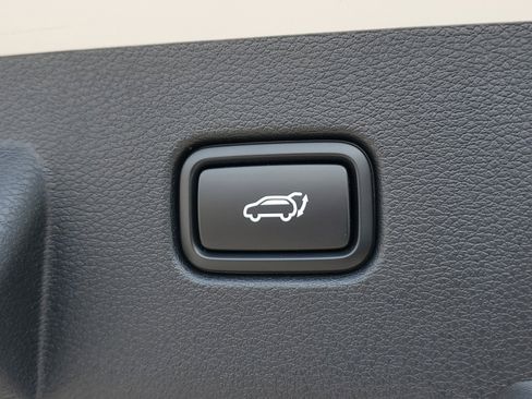 New 2026 Kia Sportage SX image 9