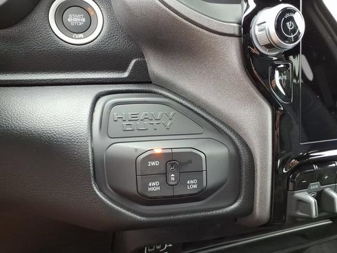 New 2026 RAM 2500 Tradesman AWD/4WD image 17