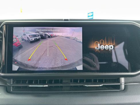 Used 2024 Jeep Wrangler Unlimited Rubicon 4xe image 53