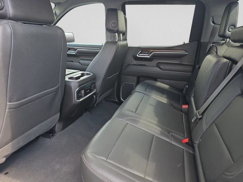 Used 2023 GMC Sierra 1500 SLT w/ SLT Premium Package AWD/4WD image 15