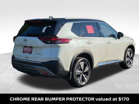 Used 2023 Nissan Rogue SL AWD/4WD image 8