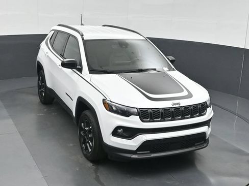 New 2026 Jeep Compass Latitude AWD/4WD image 43