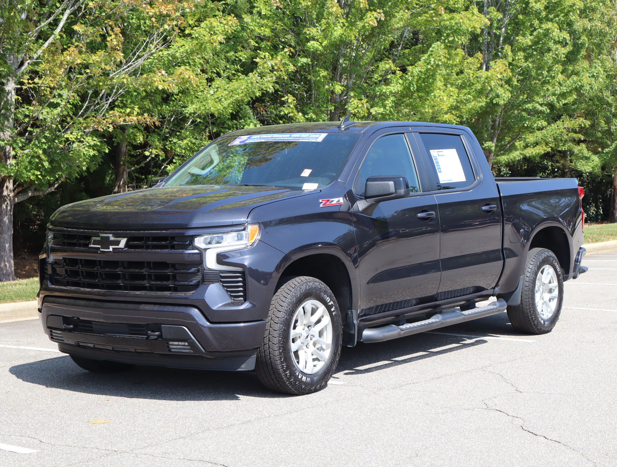 Used 2024 Chevrolet Silverado 1500 RST w/ Convenience Package II AWD/4WD image 5