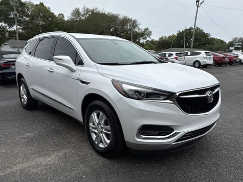 Used 2020 Buick Enclave Essence FWD image 7