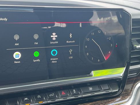 Used 2023 GMC Sierra 1500 Elevation image 24