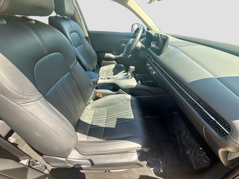 Used 2024 Honda HR-V EX-L image 30