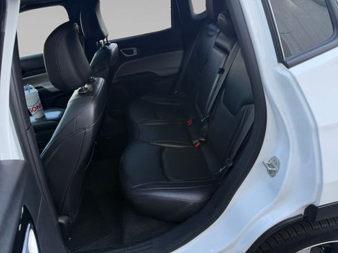 Used 2023 Jeep Compass Limited AWD/4WD image 22