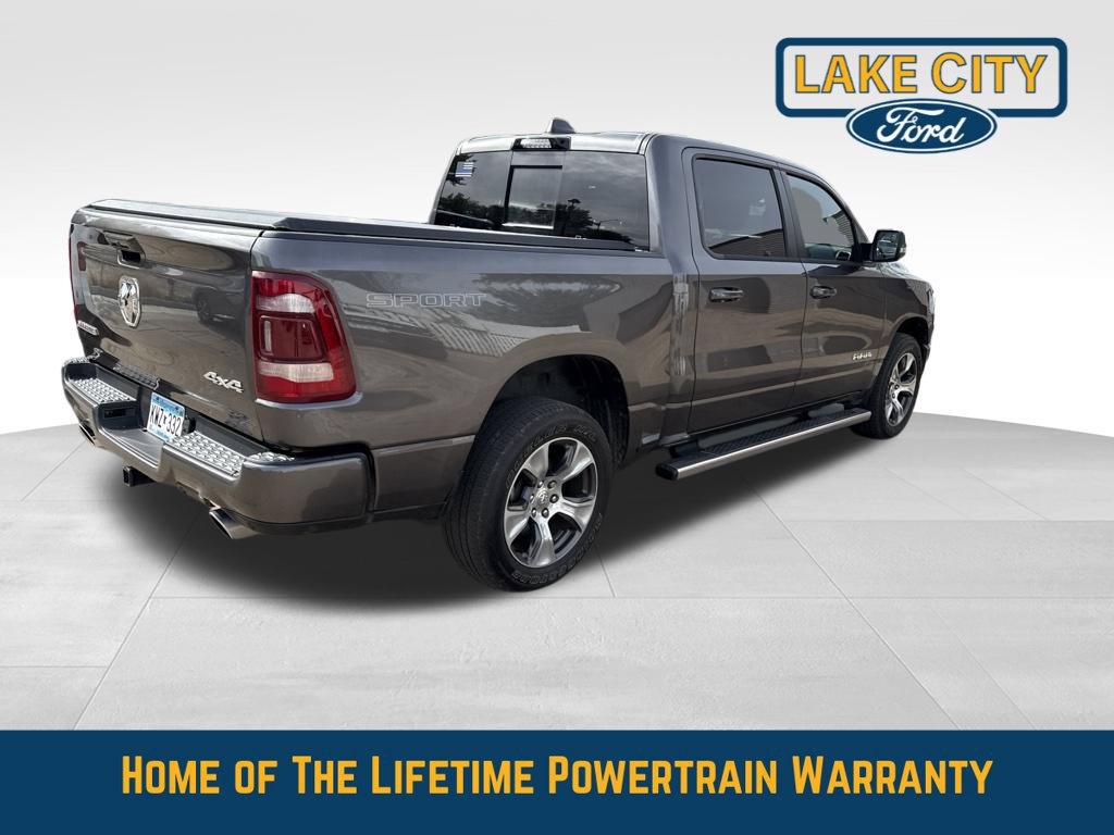 Used 2023 RAM 1500 Laramie AWD/4WD image 3