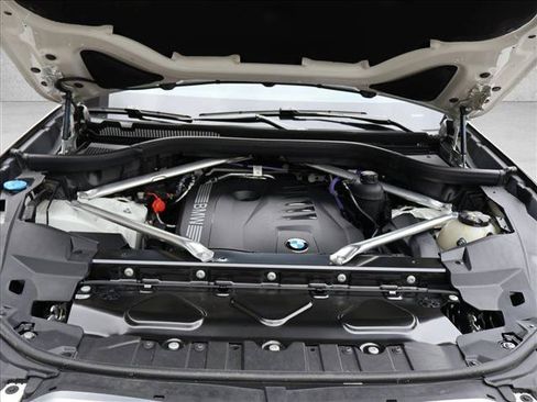 Used 2026 BMW X5 xDrive40i AWD/4WD image 28