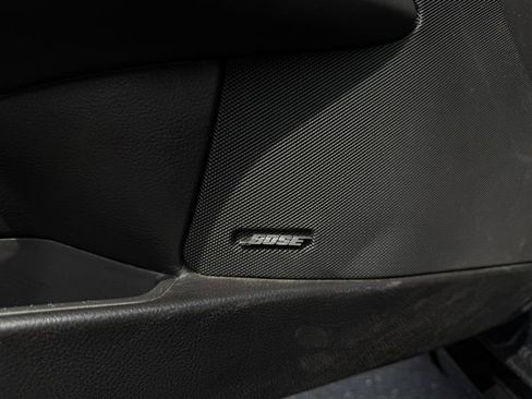 Used 2005 Chevrolet Corvette Coupe w/ Preferred Equipment Group RWD image 19