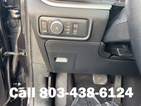 Used 2020 Ford Explorer XLT w/ Equipment Group 202A image 32