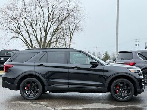 Used 2022 Ford Explorer ST w/ Equipment Group 401A image 41