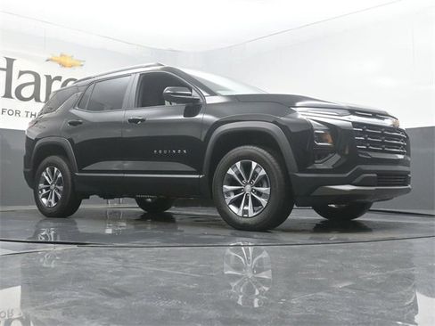 New 2026 Chevrolet Equinox LT w/ Safety and Technology Package image 2