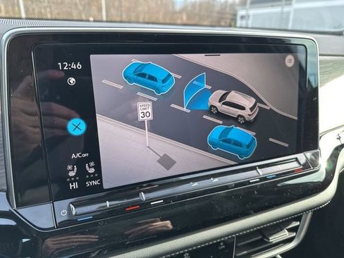 New 2026 Volkswagen Atlas SEL Premium R-Line image 25