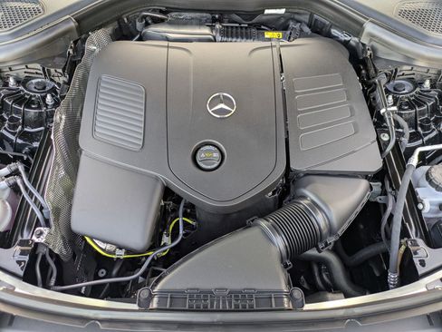 New 2026 Mercedes-Benz GLC 300 image 33