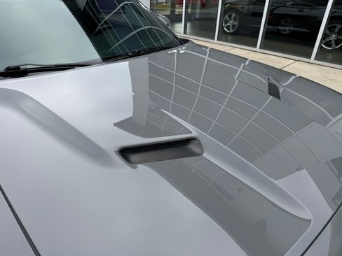 Used 2023 Dodge Challenger SXT image 10