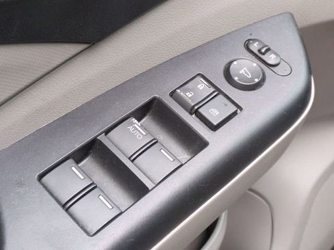 Used 2012 Honda CR-V LX image 13