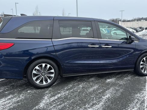 Used 2023 Honda Odyssey EX-L image 5