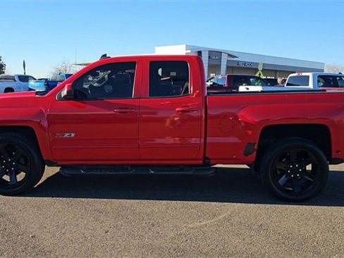 Used 2017 Chevrolet Silverado 1500 LT w/ Rally 2 Edition image 6