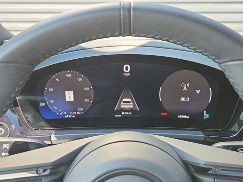 Certified 2025 Porsche Macan 4 Electric AWD/4WD image 10