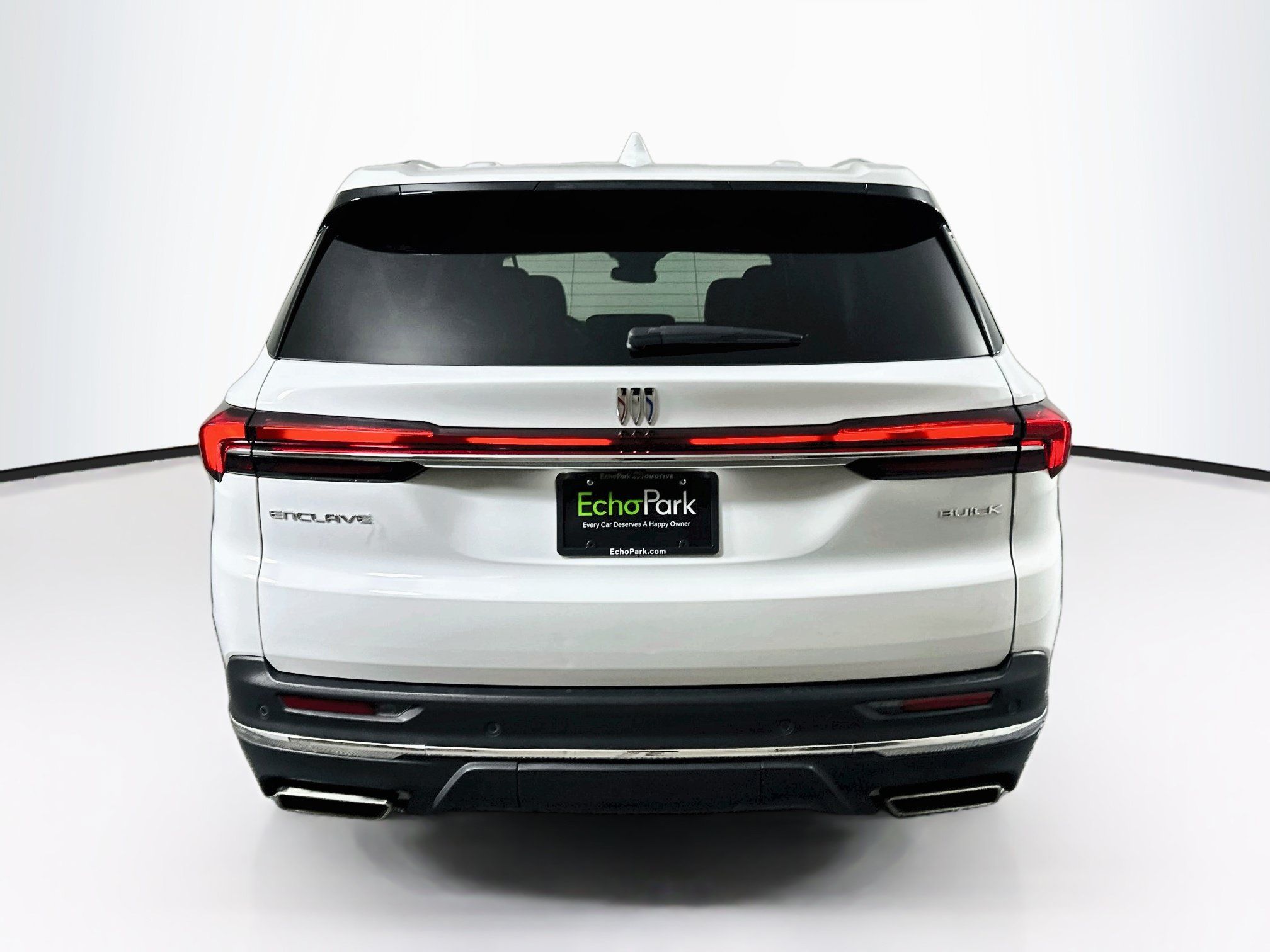 Used 2025 Buick Enclave Preferred FWD image 7