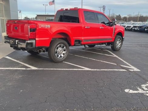 Used 2023 Ford F250 Lariat w/ Chrome Package image 6