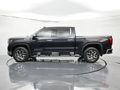 Used 2023 GMC Sierra 1500 SLT w/ SLT Premium Package image 8