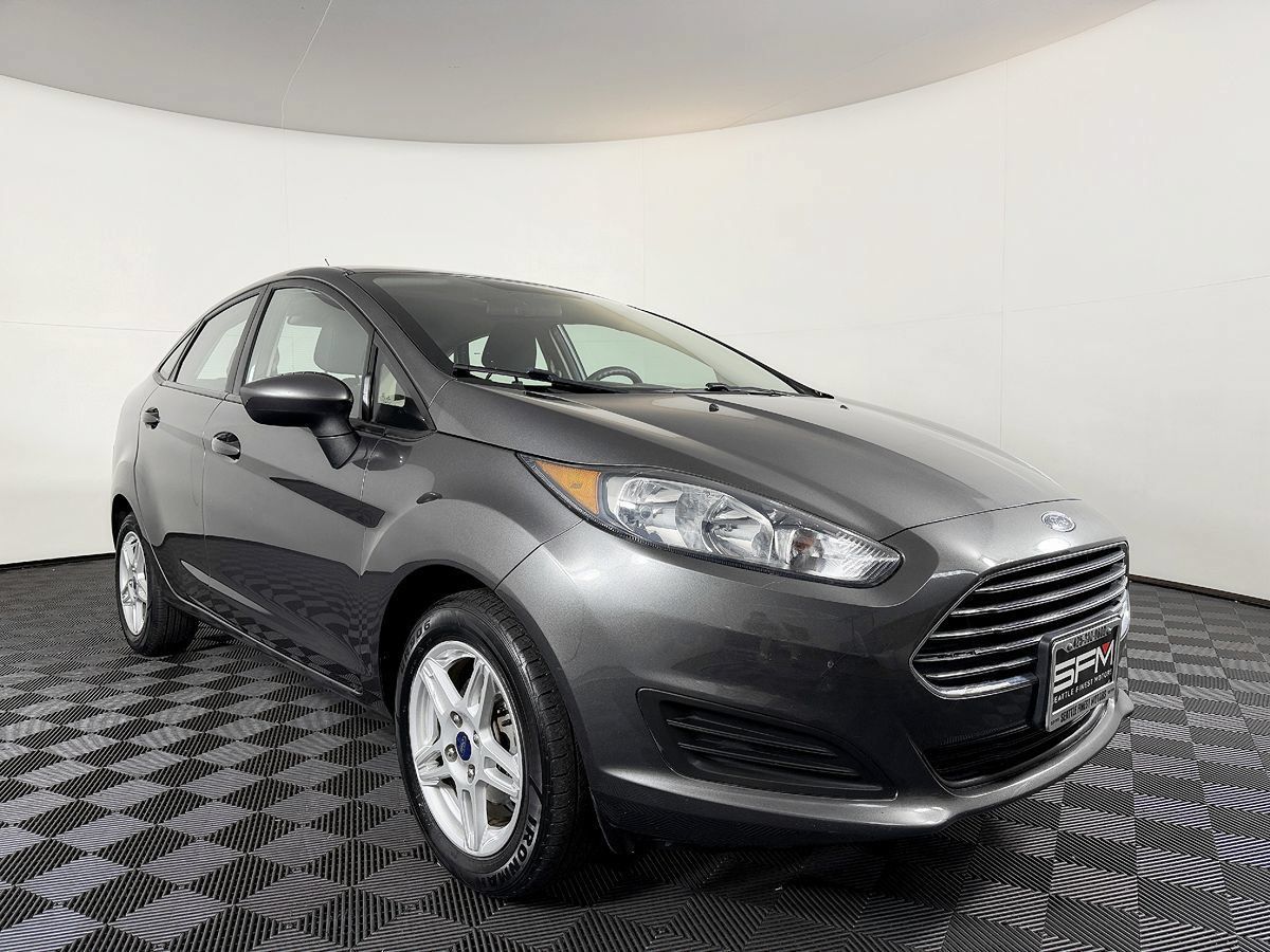 Used 2018 Ford Fiesta SE FWD image 6