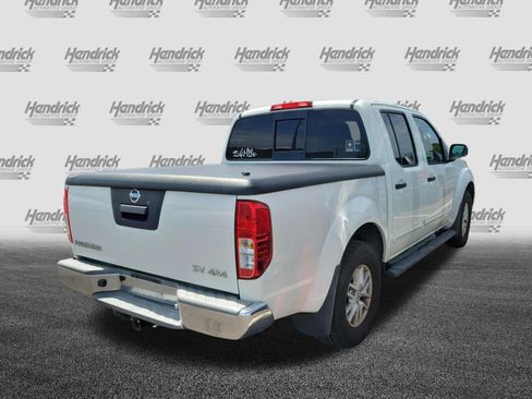 Used 2015 Nissan Frontier SV AWD/4WD image 10
