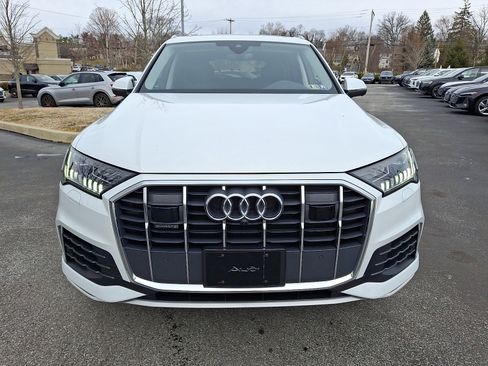 Used 2023 Audi Q7 Premium Plus w/ Premium Plus Package image 2