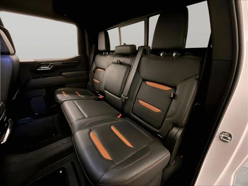 Used 2022 GMC Sierra 1500 AT4 w/ AT4 Preferred Package image 25
