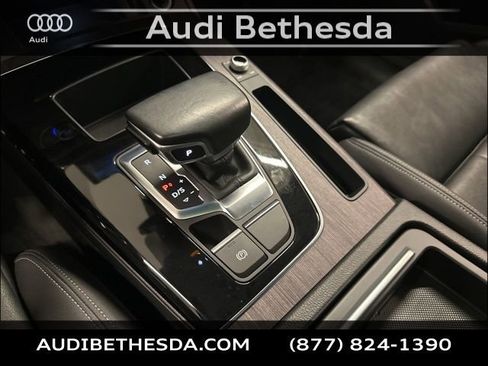 Used 2021 Audi Q5 2.0T Premium image 25