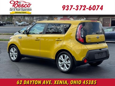 Used 2015 Kia Soul + w/ Audio Package image 6