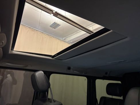 Used 2015 Mercedes-Benz G 550 G 550 image 21