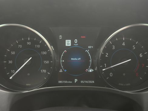 Used 2020 Jaguar F-PACE Premium AWD/4WD image 10