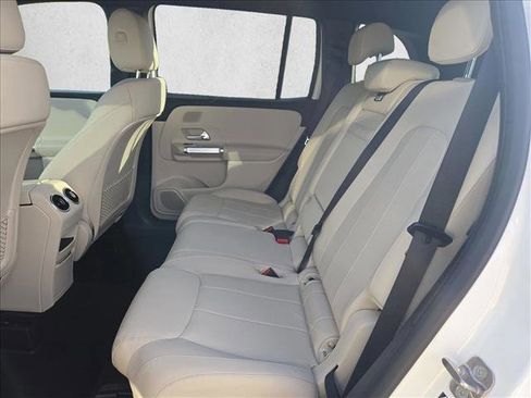 Certified 2024 Mercedes-Benz GLB 250 image 18