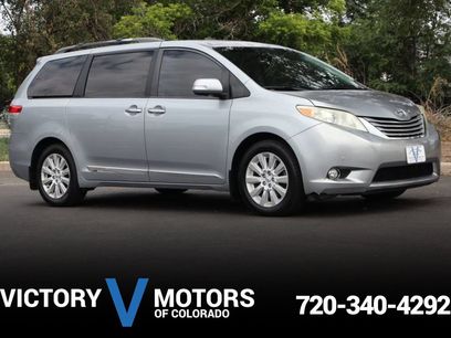Used 2013 Toyota Sienna Limited w/ Premium Pkg