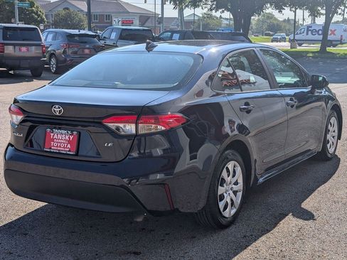 Certified 2024 Toyota Corolla LE FWD image 7