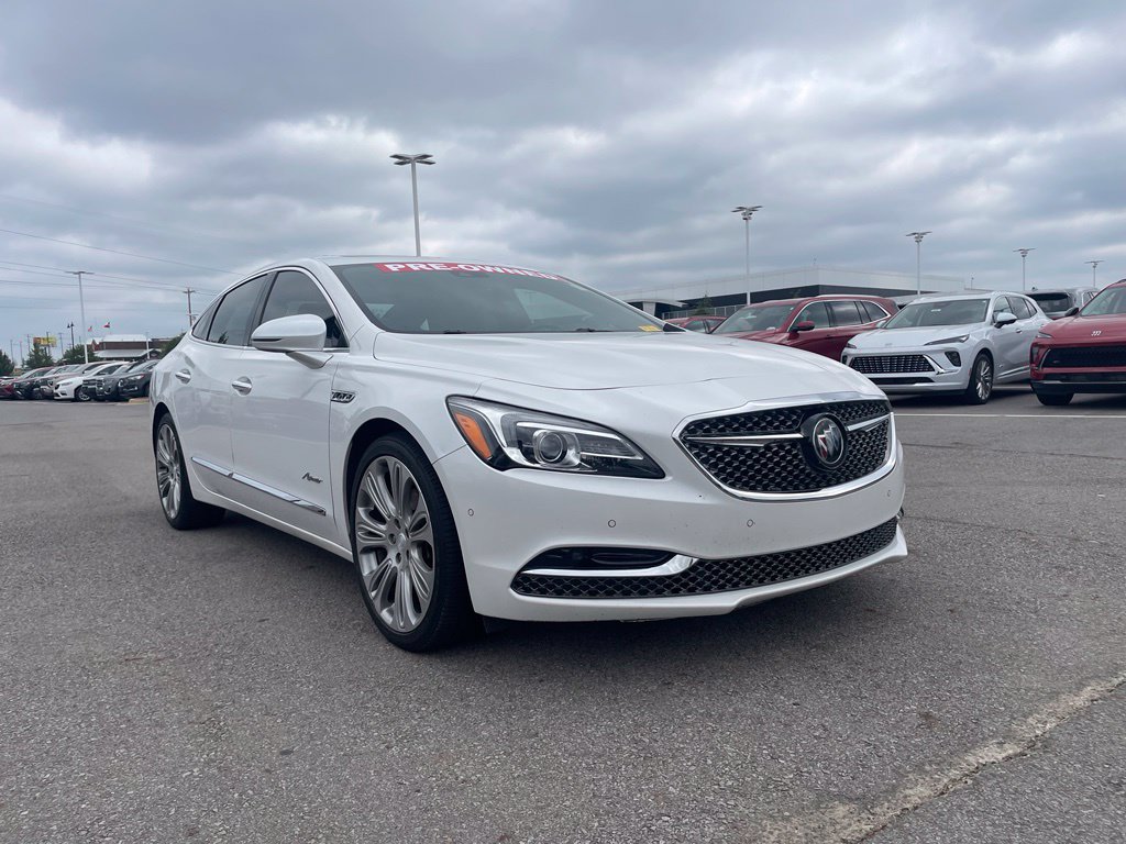 Used 2018 Buick LaCrosse Avenir w/ Driver Confidence Package #2 AWD/4WD image 3