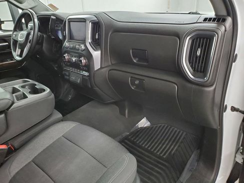 Used 2023 GMC Sierra 3500 SLE w/ SLE Convenience Package image 13