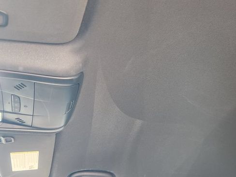 Used 2024 Chevrolet Blazer Premier FWD image 25