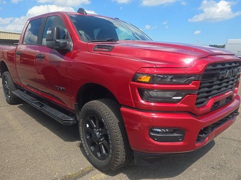 Used 2021 RAM 2500 Big Horn w/ Level B Equipment Group AWD/4WD image 2