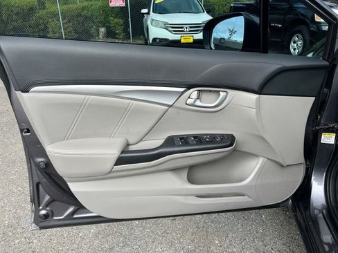 Used 2015 Honda Civic EX-L image 16