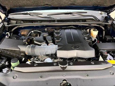 Certified 2021 Toyota 4Runner SR5 Premium image 30