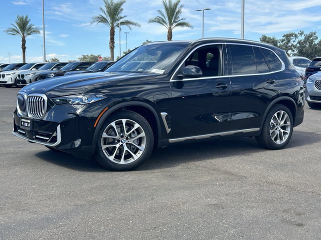 Used 2026 BMW X5 xDrive50e AWD/4WD image 2