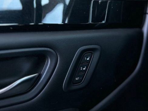 Certified 2023 Honda Pilot Touring image 20