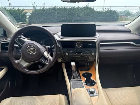 Used 2020 Lexus RX 350 AWD w/ Premium Package image 16